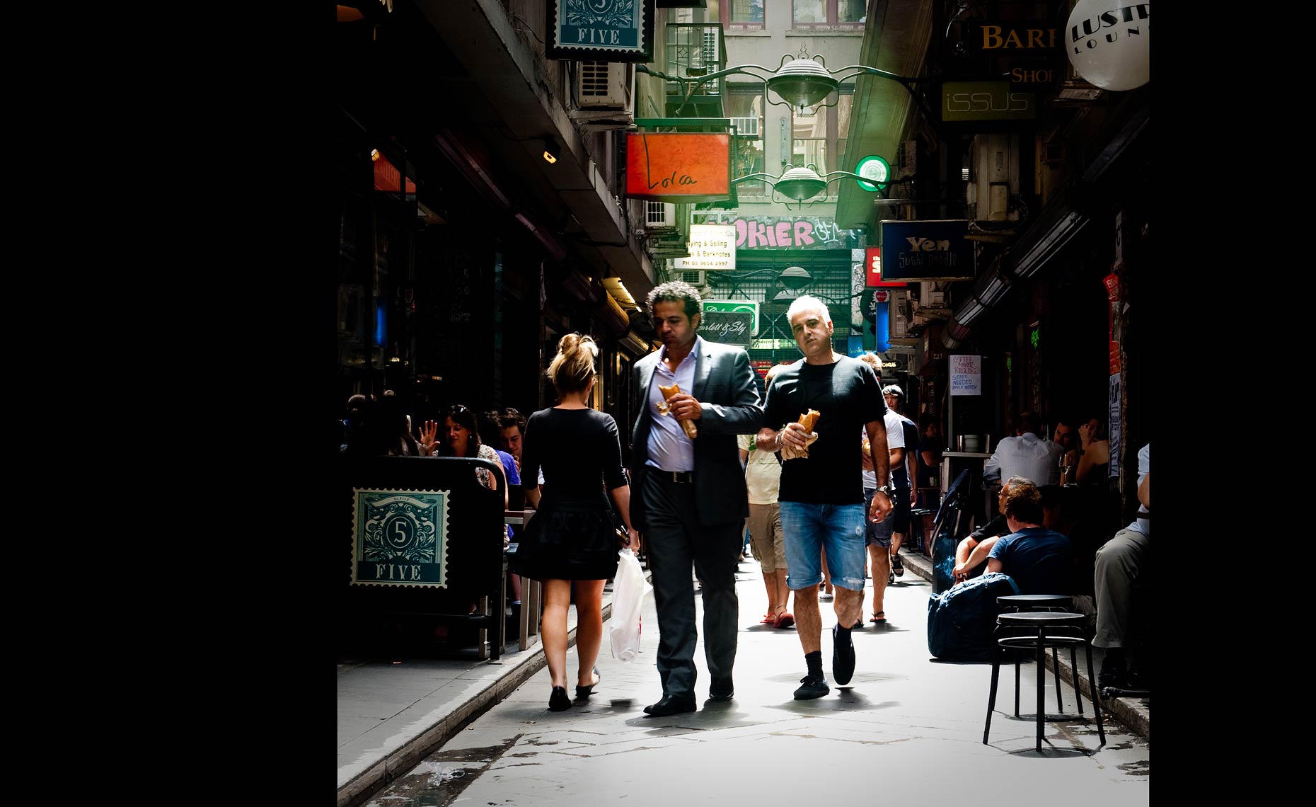 20110215---Melbourne-Center-Lane--148